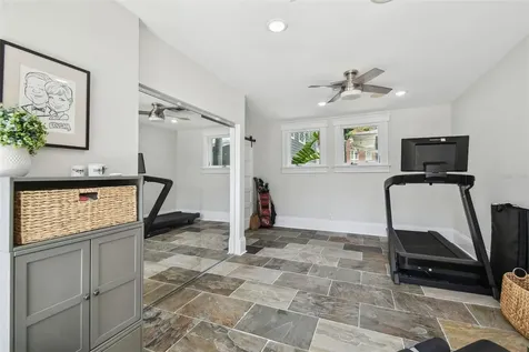 1411 S Albany Avenue Tampa FL 33606