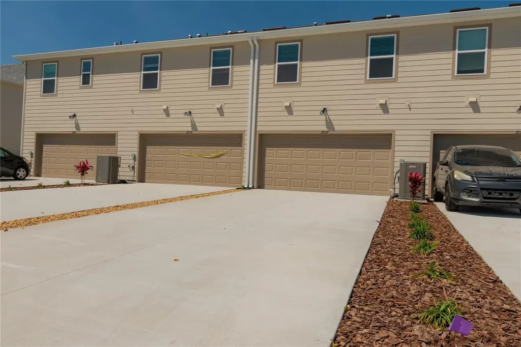 2037 Calm Soul Way Kissimmee FL 34744