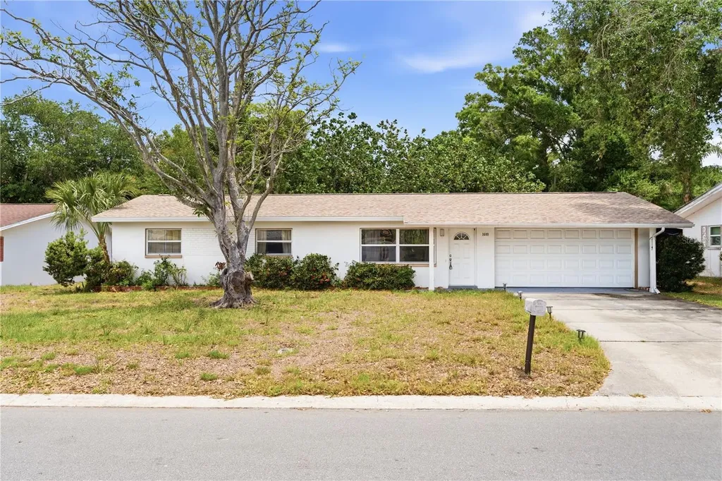 1609 Clearview Avenue Clearwater FL 33756
