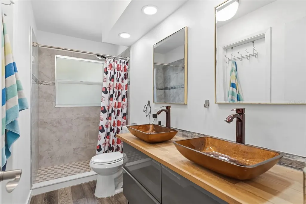 1609 Clearview Avenue Clearwater FL 33756
