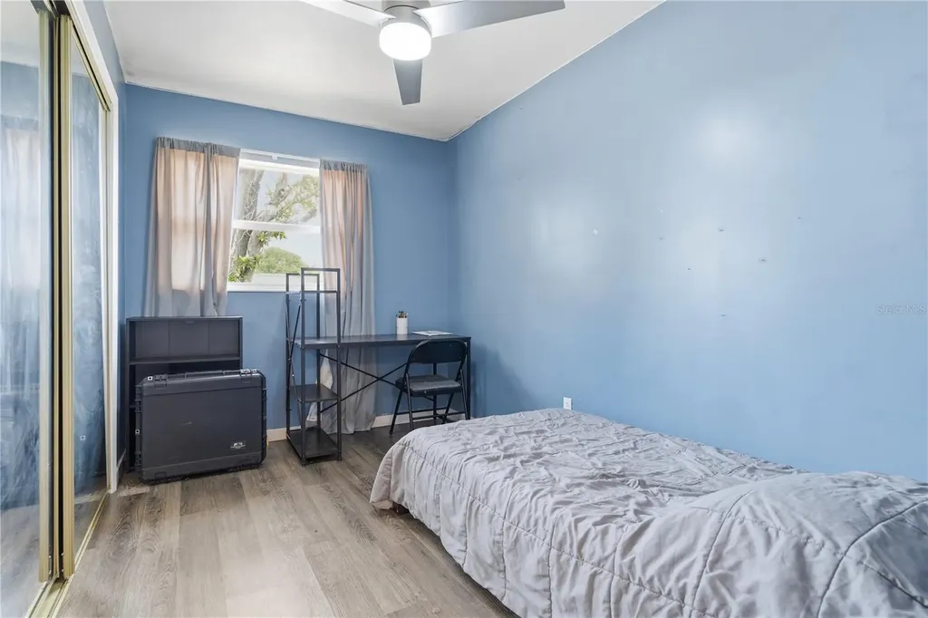 1609 Clearview Avenue Clearwater FL 33756