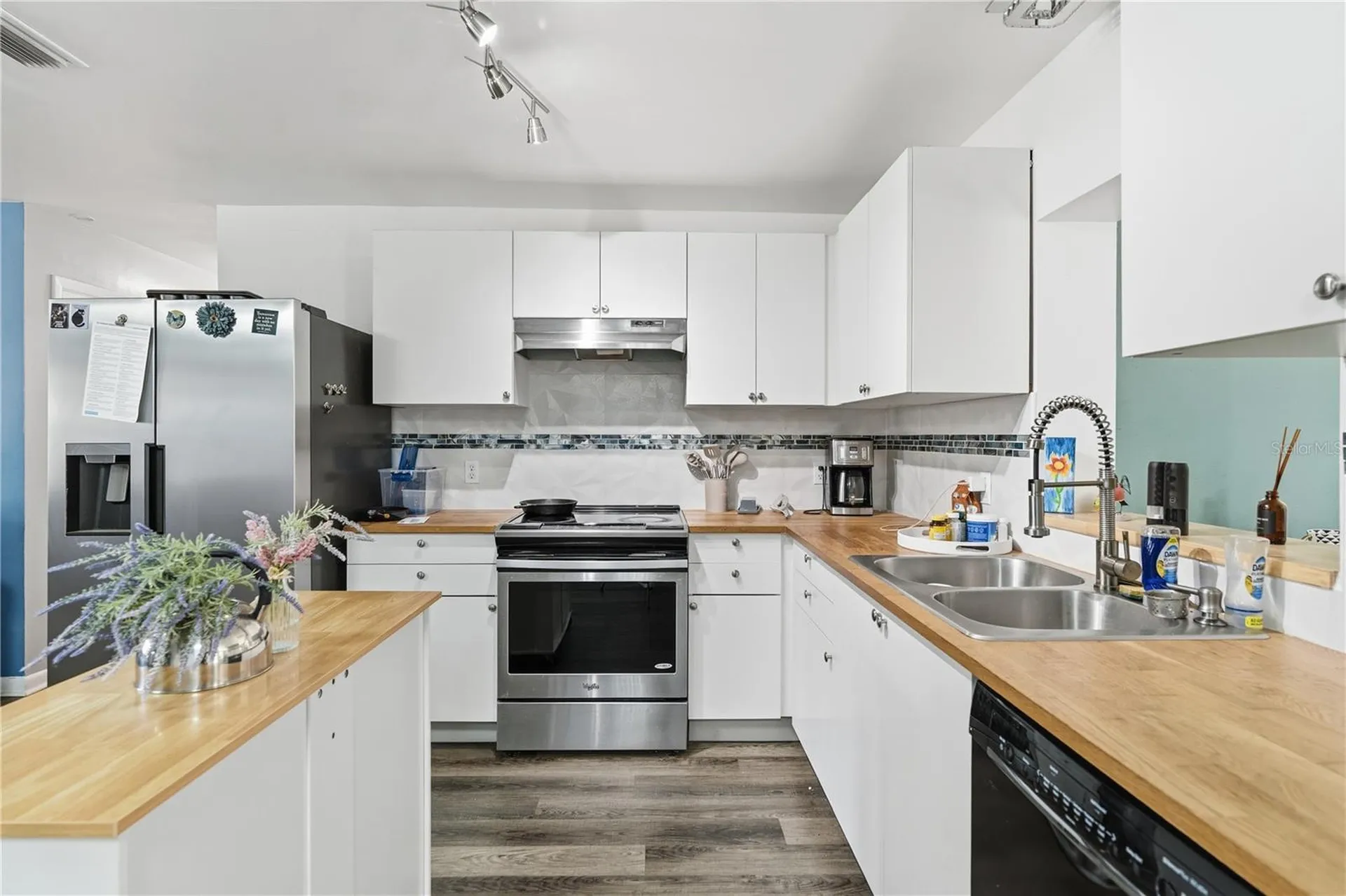 1609 Clearview Avenue Clearwater FL 33756
