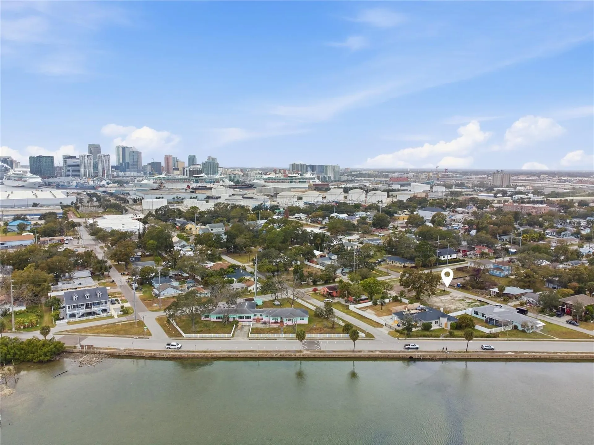 2405 Davis Street Tampa FL 33605
