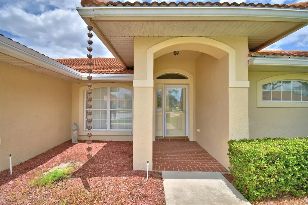 142 Morning Glory Circle Winter Haven FL 33884