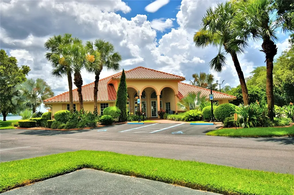 142 Morning Glory Circle Winter Haven FL 33884