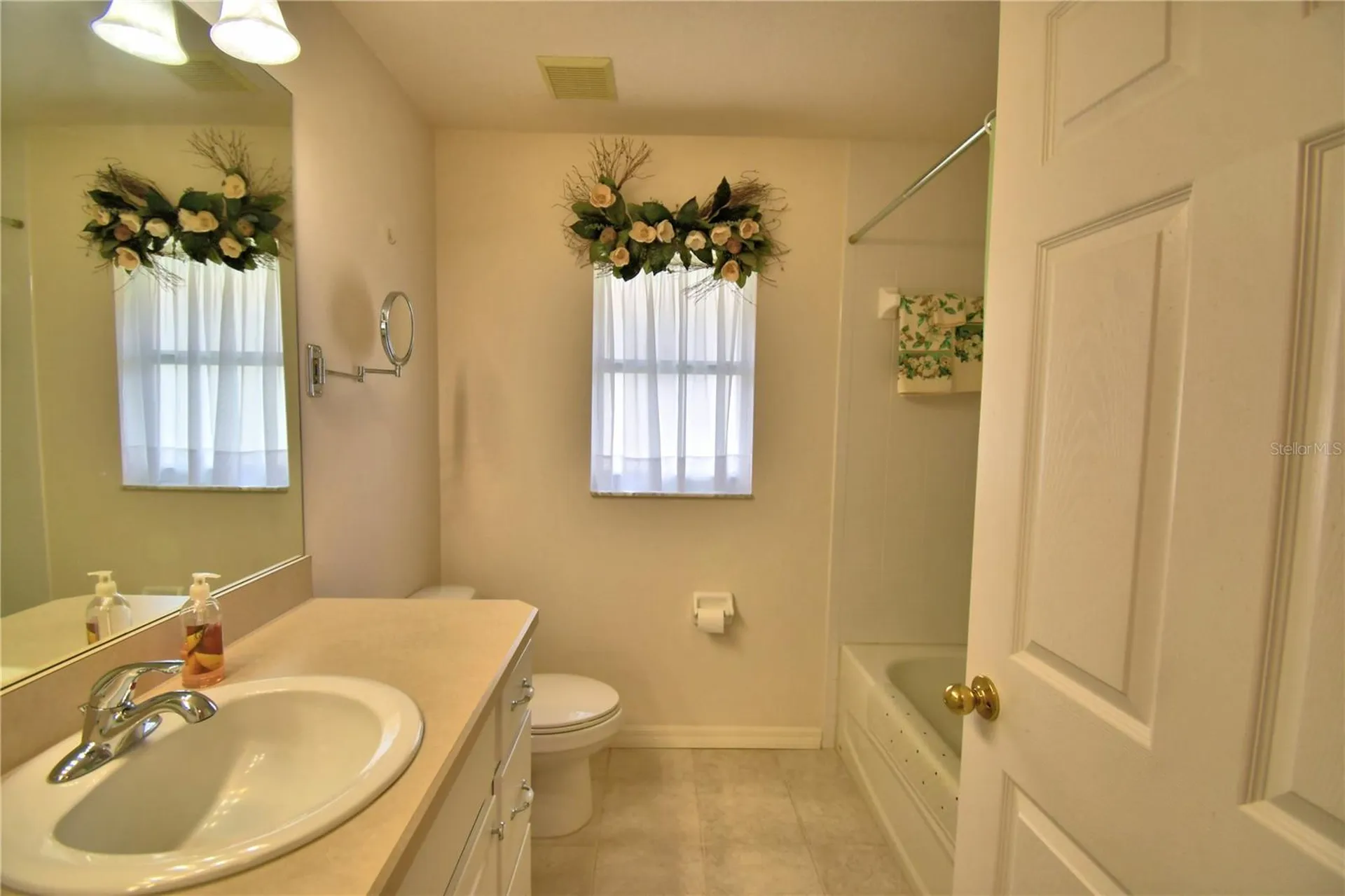 142 Morning Glory Circle Winter Haven FL 33884