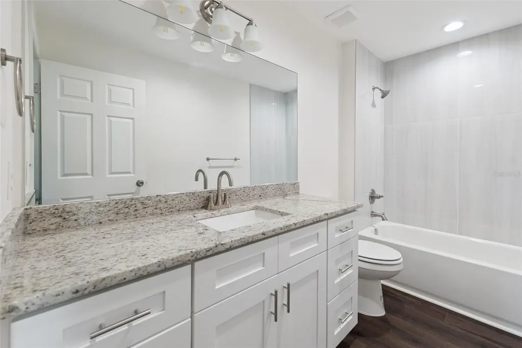1111/1113 Jewel Avenue Lakeland FL 33805