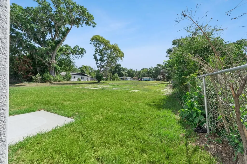 1111/1113 Jewel Avenue Lakeland FL 33805