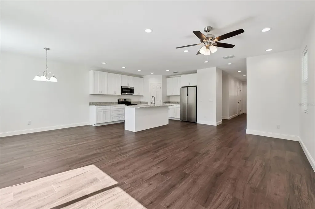 1111/1113 Jewel Avenue Lakeland FL 33805
