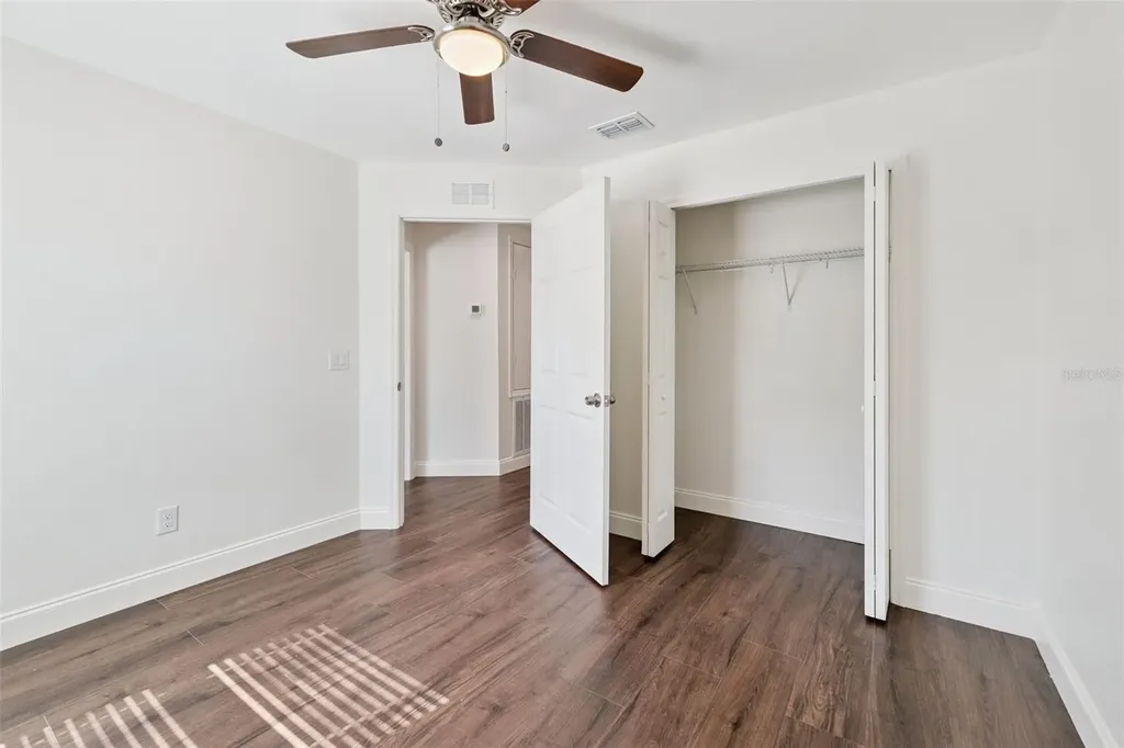 1111/1113 Jewel Avenue Lakeland FL 33805