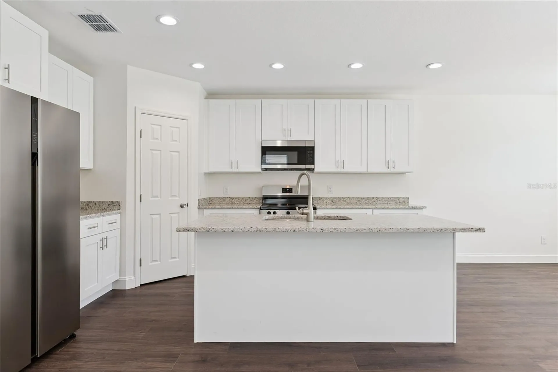 1111/1113 Jewel Avenue Lakeland FL 33805