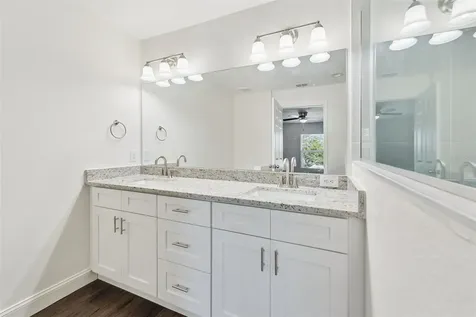 1111/1113 Jewel Avenue Lakeland FL 33805