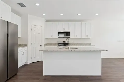 1111/1113 Jewel Avenue Lakeland FL 33805