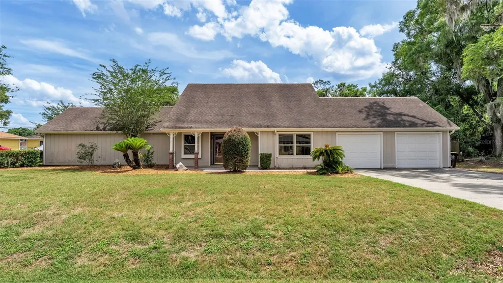 3210 Dove Lane Mulberry FL 33860