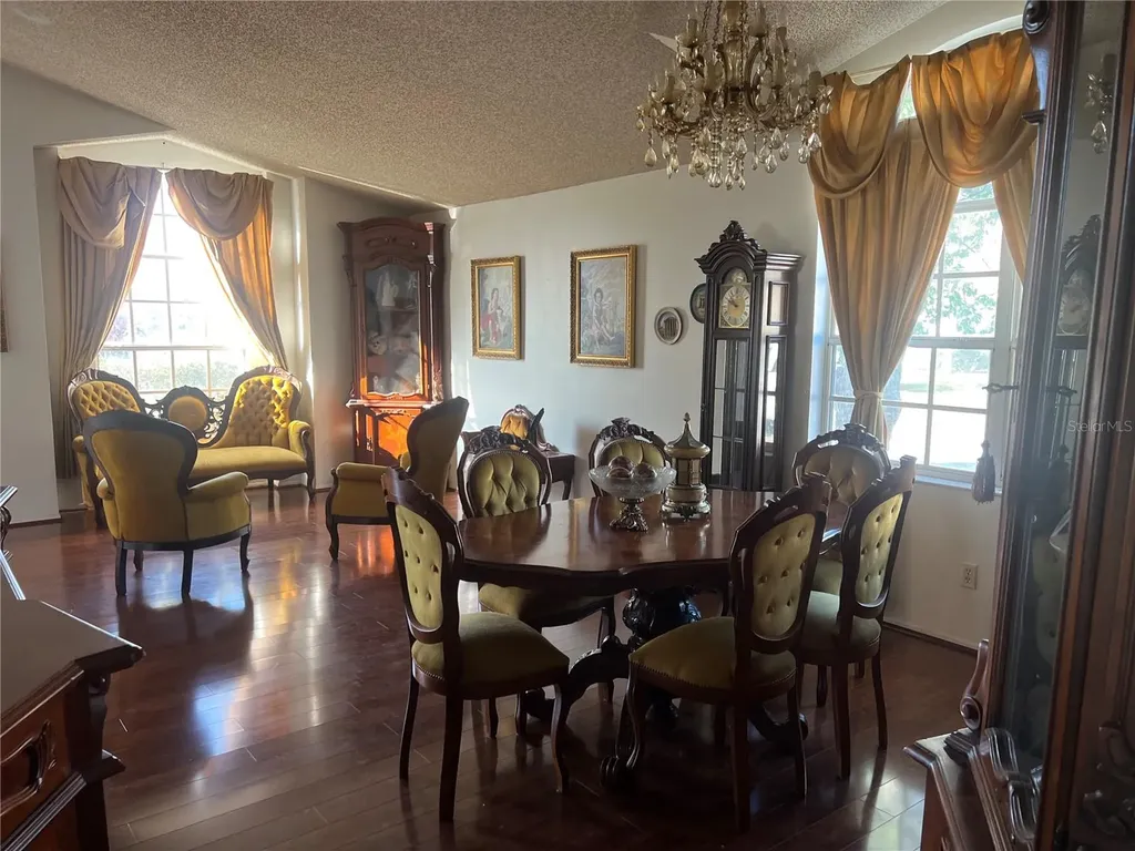 1900 River Park Boulevard Orlando FL 32817