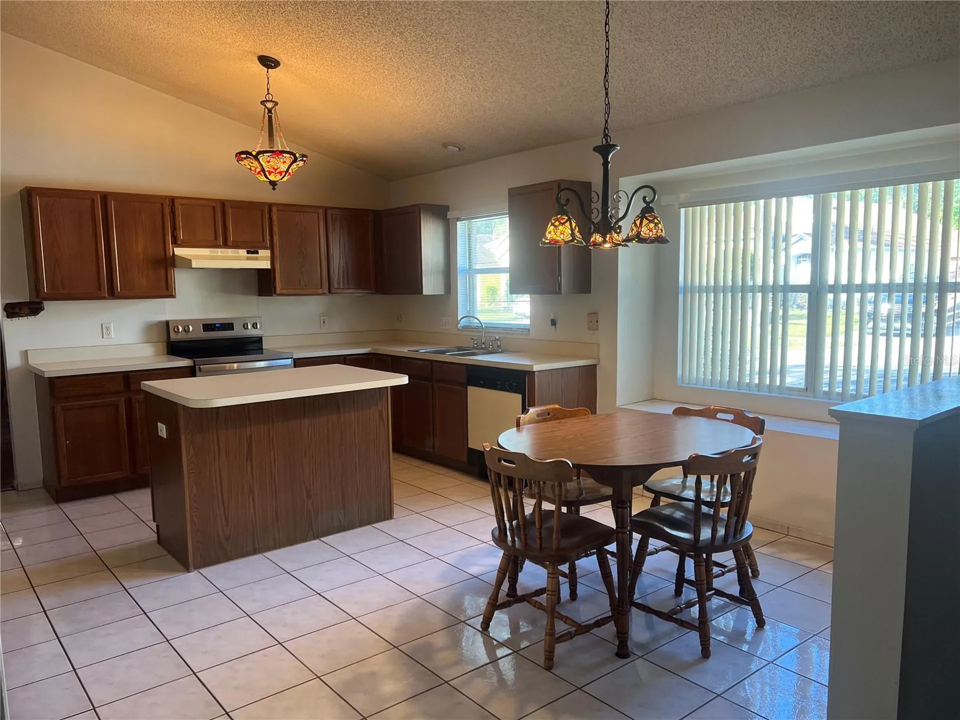 1900 River Park Boulevard Orlando FL 32817