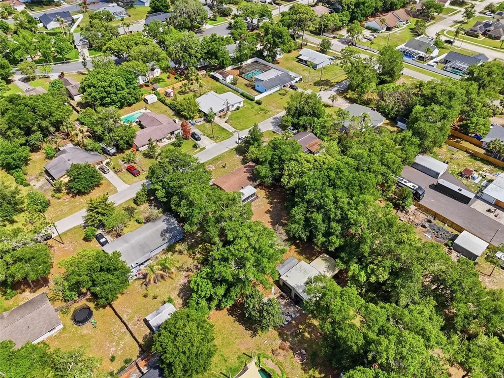 516 Land O Lakes Court Deland FL 32724