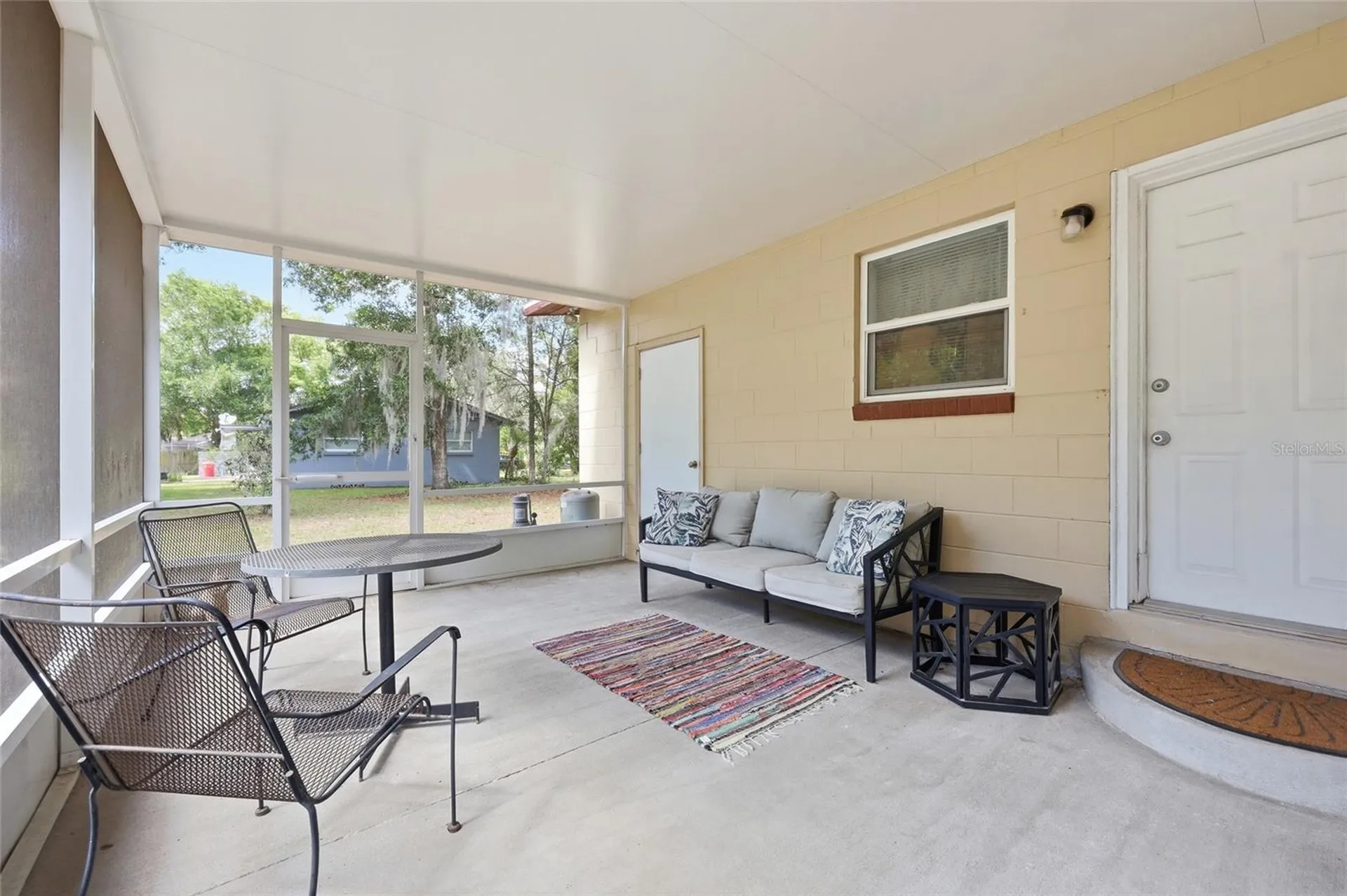516 Land O Lakes Court Deland FL 32724