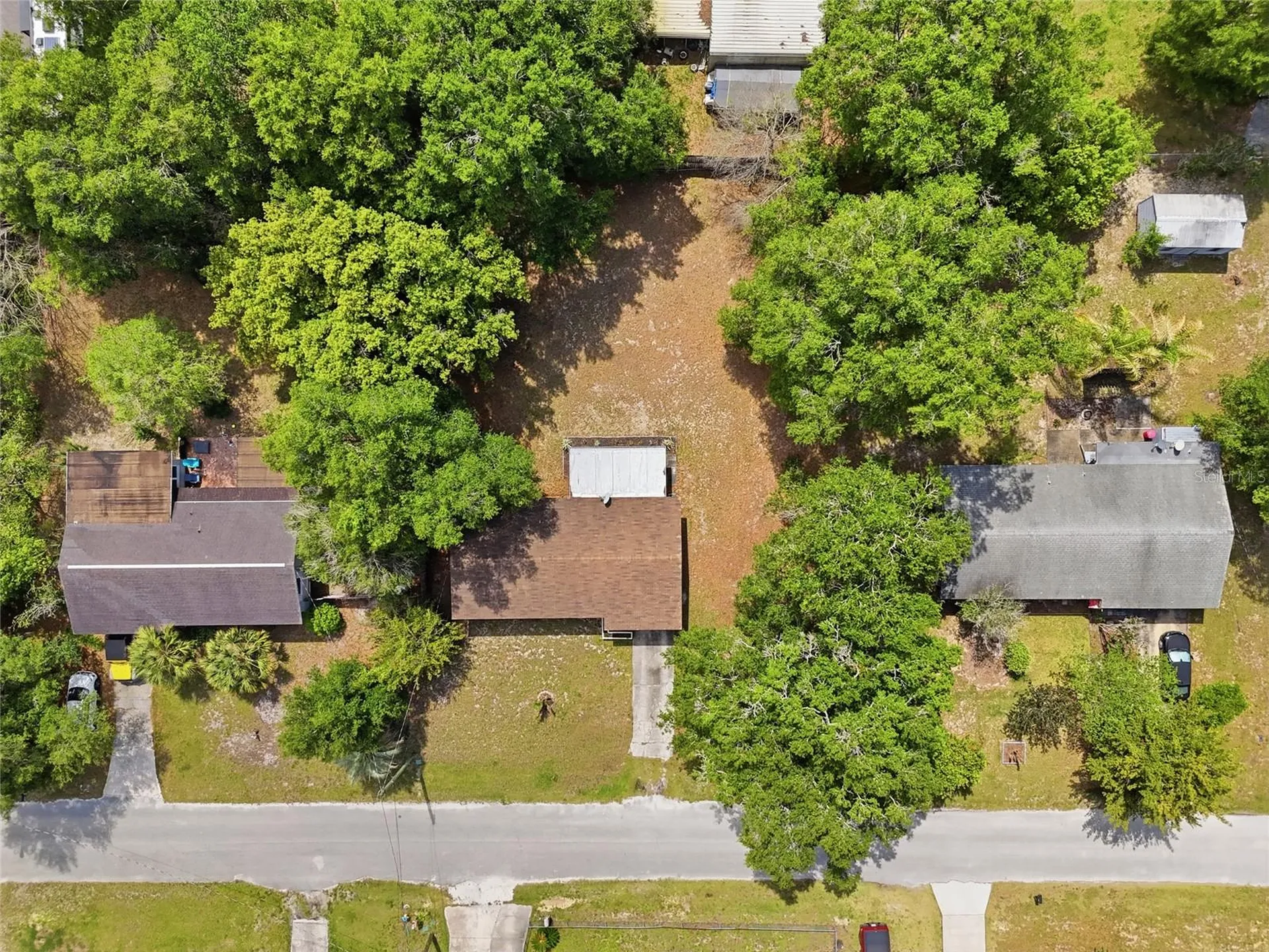 516 Land O Lakes Court Deland FL 32724