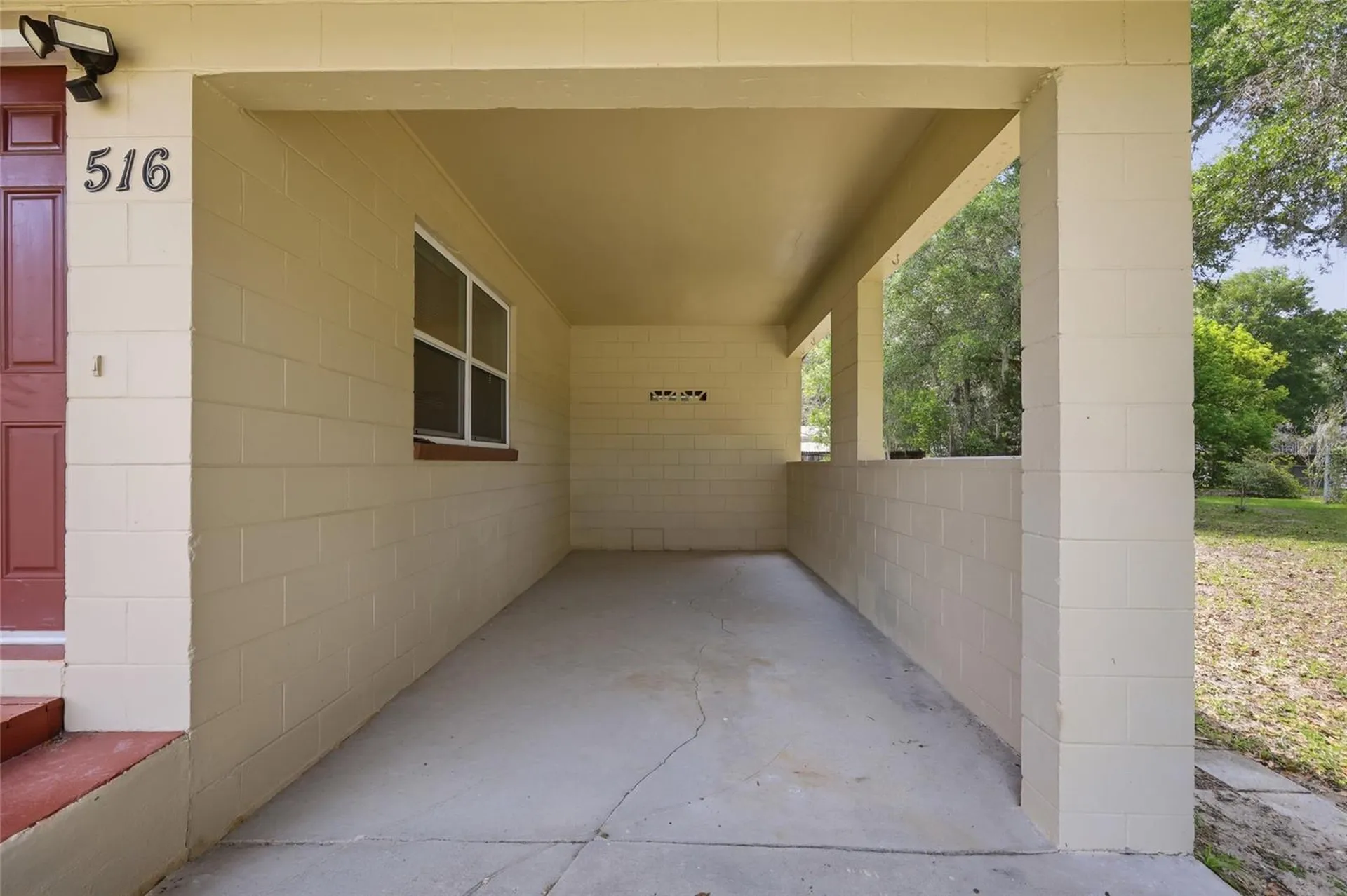 516 Land O Lakes Court Deland FL 32724