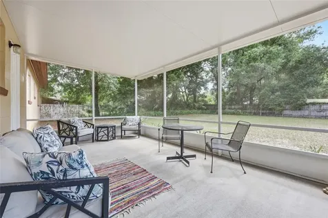 516 Land O Lakes Court Deland FL 32724