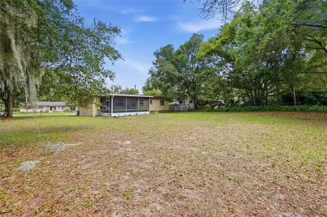 516 Land O Lakes Court Deland FL 32724
