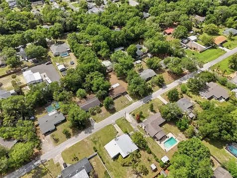 516 Land O Lakes Court Deland FL 32724