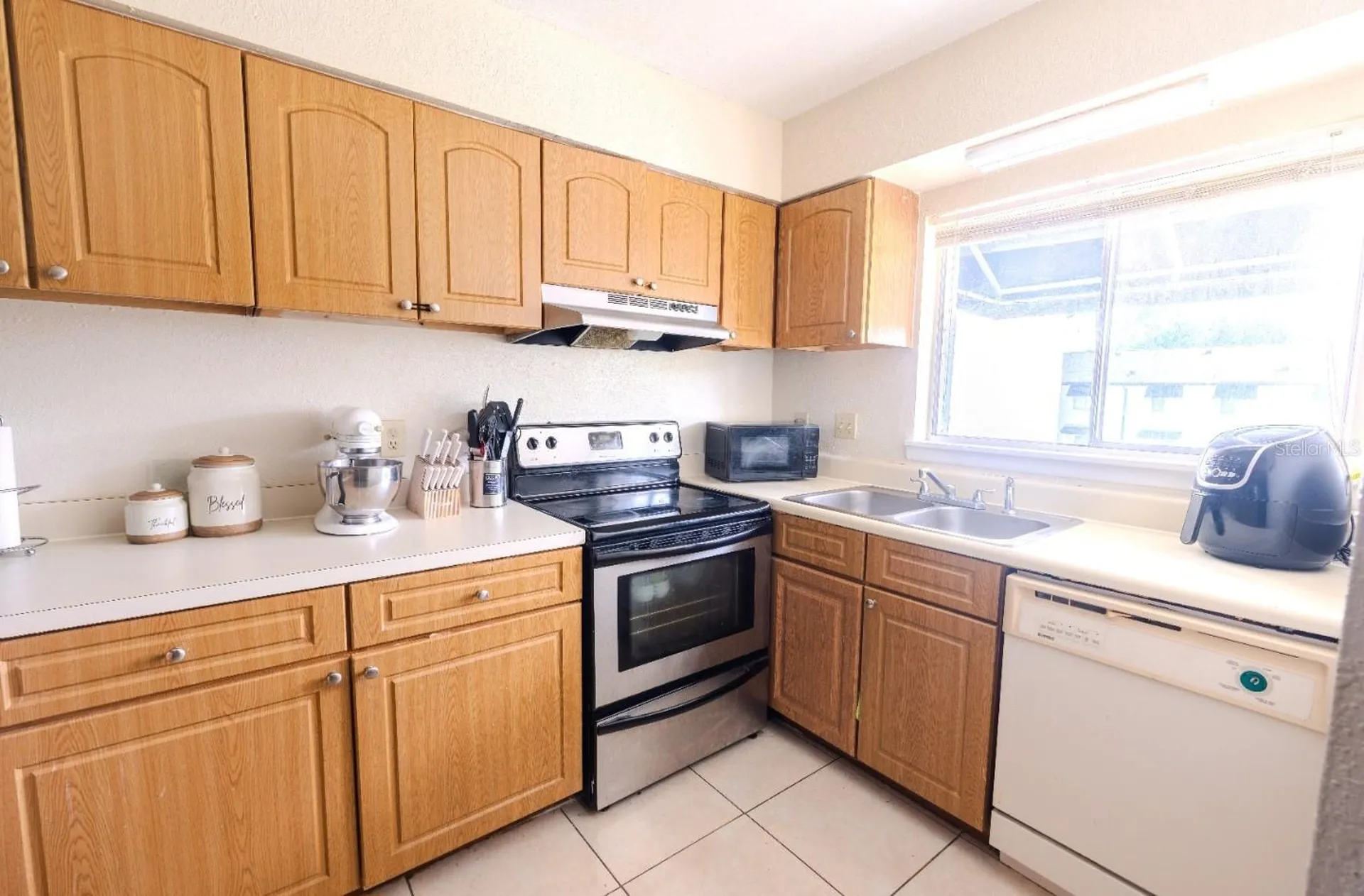 4267 S Semoran Boulevard Orlando FL 32822
