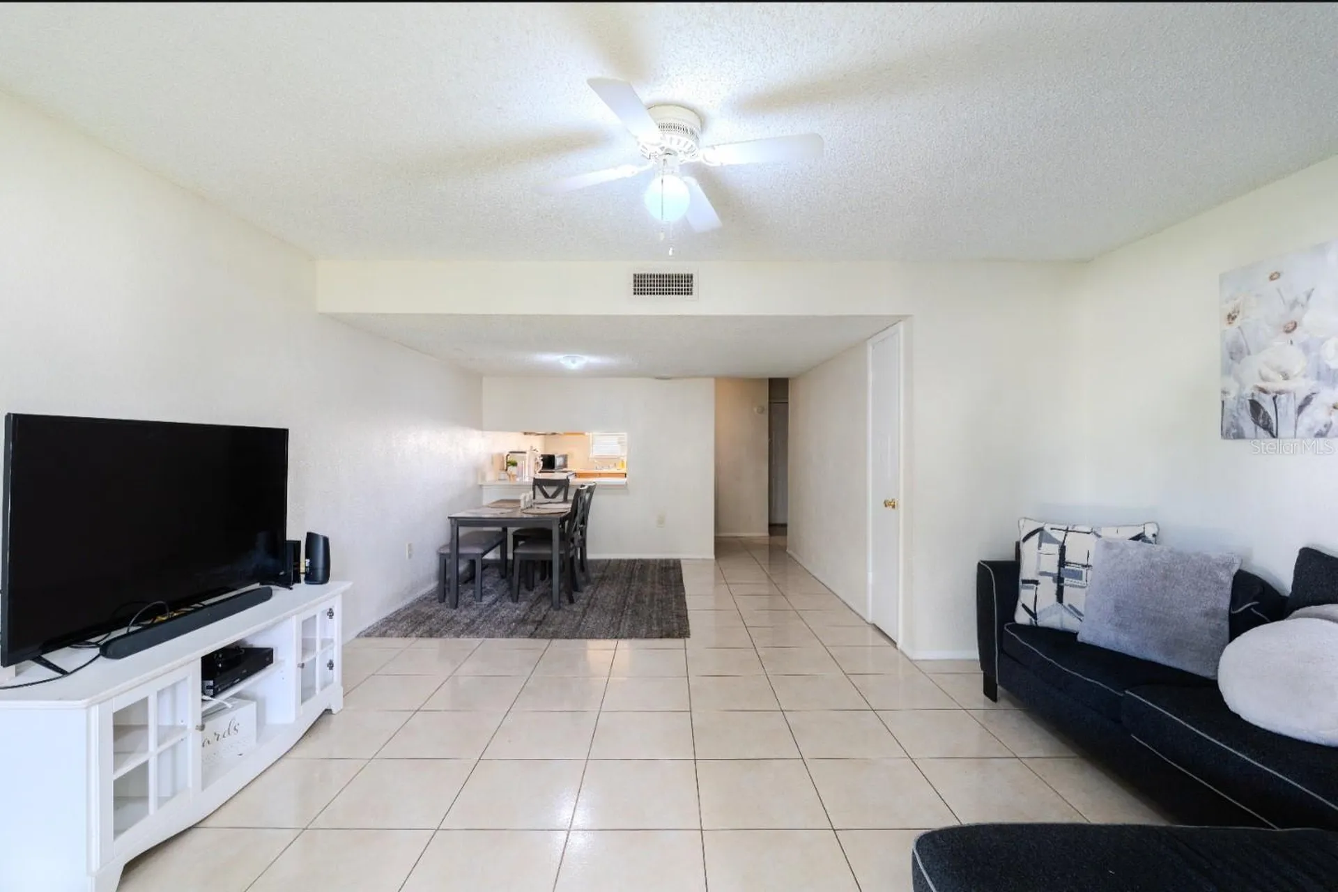 4267 S Semoran Boulevard Orlando FL 32822