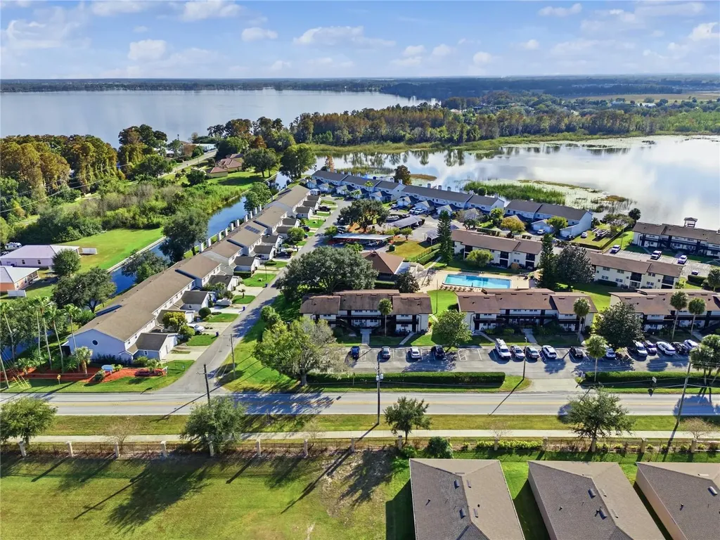 900 Avenue Z SE Winter Haven FL 33880