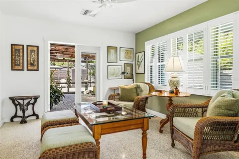 2747 Jefferson Circle Sarasota FL 34239