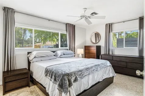 2747 Jefferson Circle Sarasota FL 34239