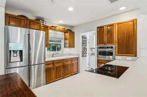 2747 Jefferson Circle Sarasota FL 34239