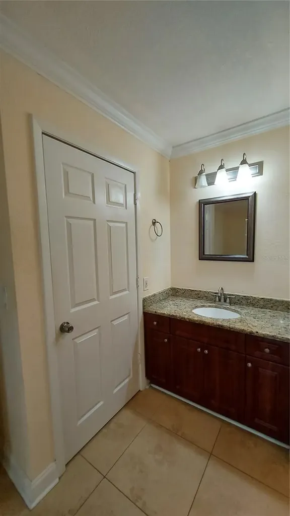 455 Alt 19 S Palm Harbor FL 34683