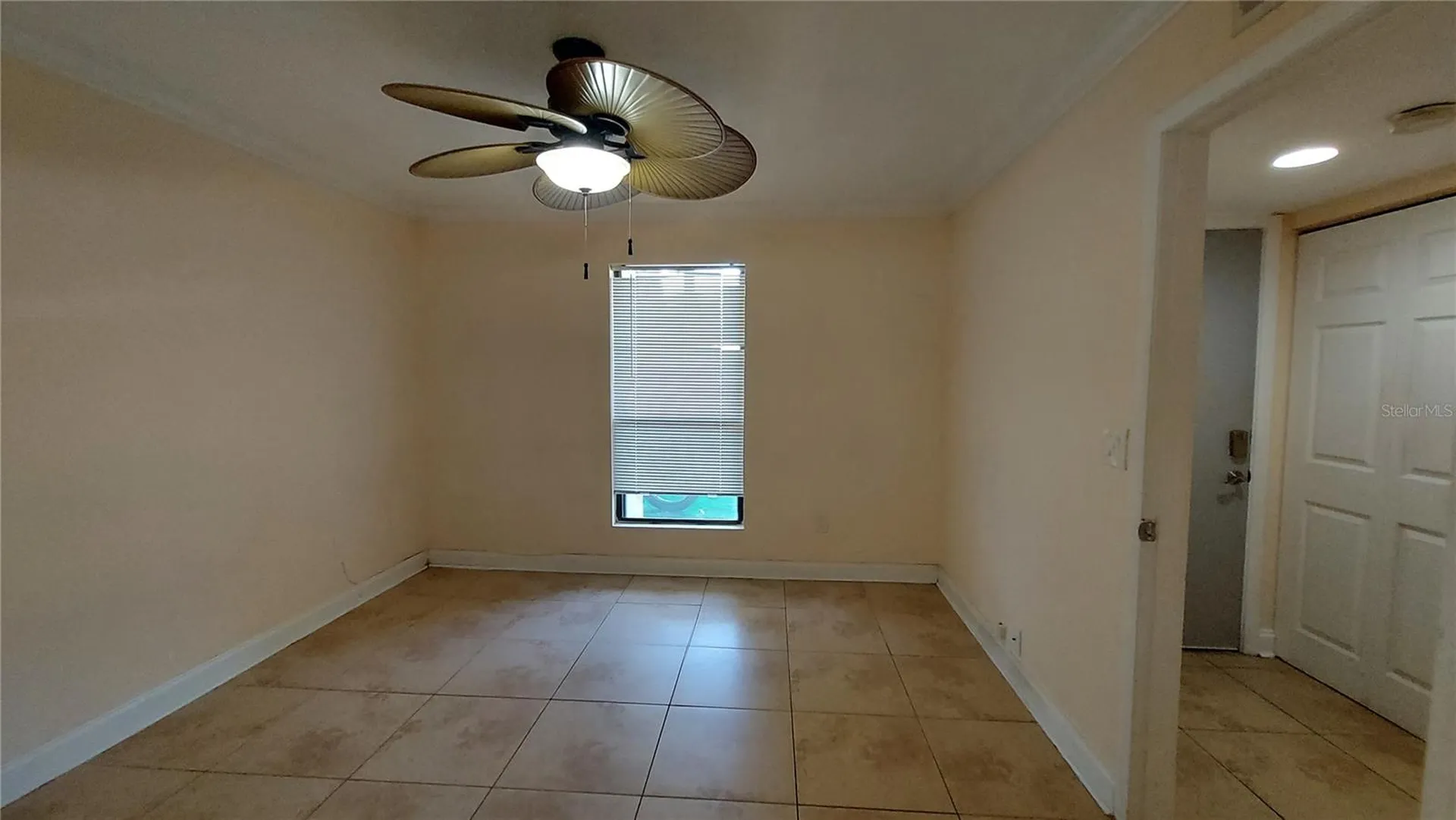 455 Alt 19 S Palm Harbor FL 34683