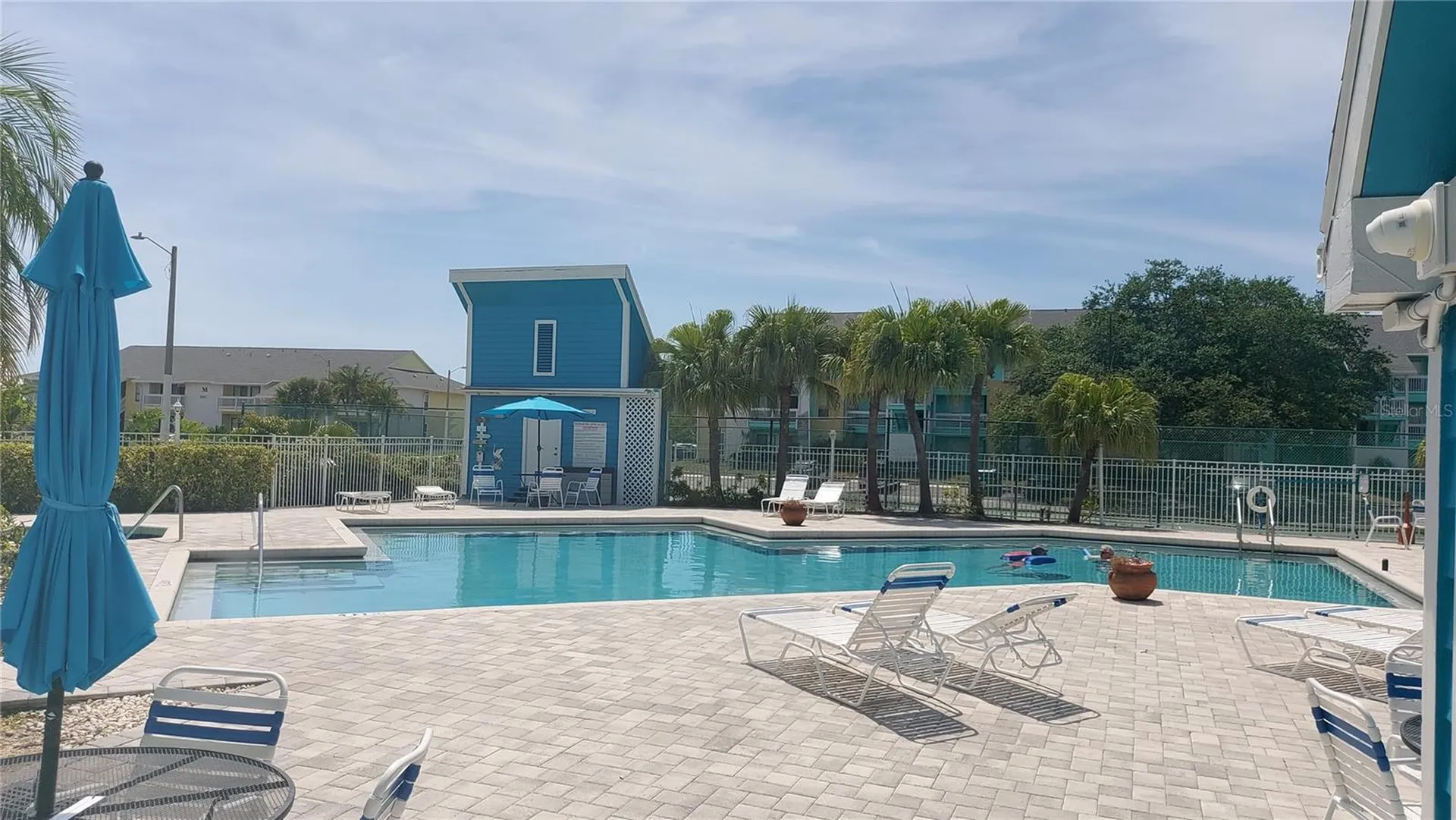 455 Alt 19 S Palm Harbor FL 34683