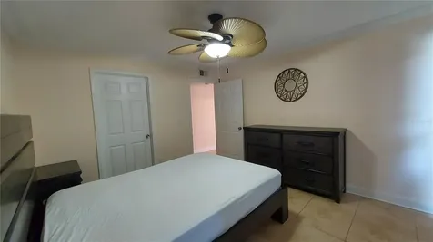 455 Alt 19 S Palm Harbor FL 34683