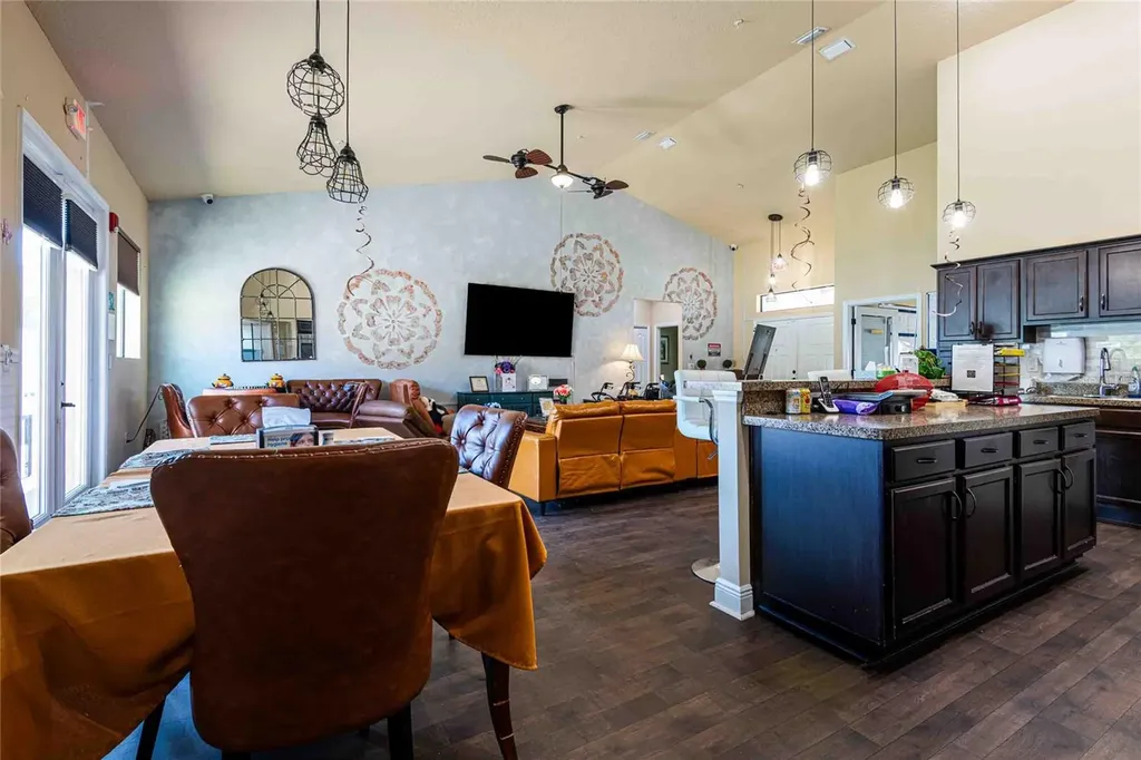 Spring Hill FL 34608