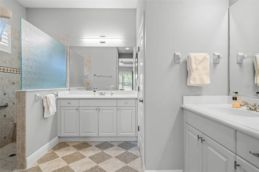 12037 Thornhill Court Lakewood Ranch FL 34202