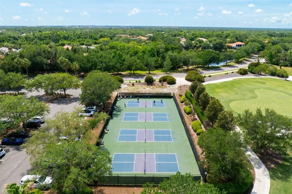 12037 Thornhill Court Lakewood Ranch FL 34202