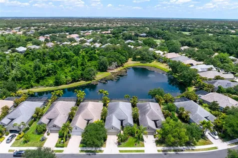 12037 Thornhill Court Lakewood Ranch FL 34202
