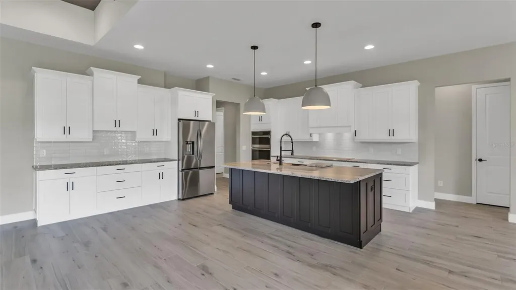 6827 Lakeland Highlands Road Lakeland FL 33813