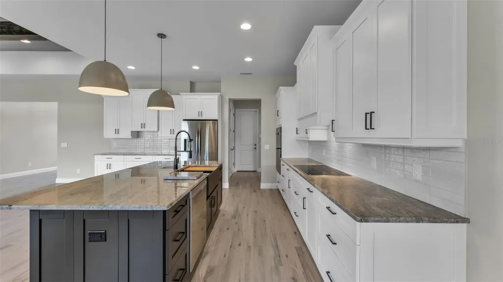 6827 Lakeland Highlands Road Lakeland FL 33813