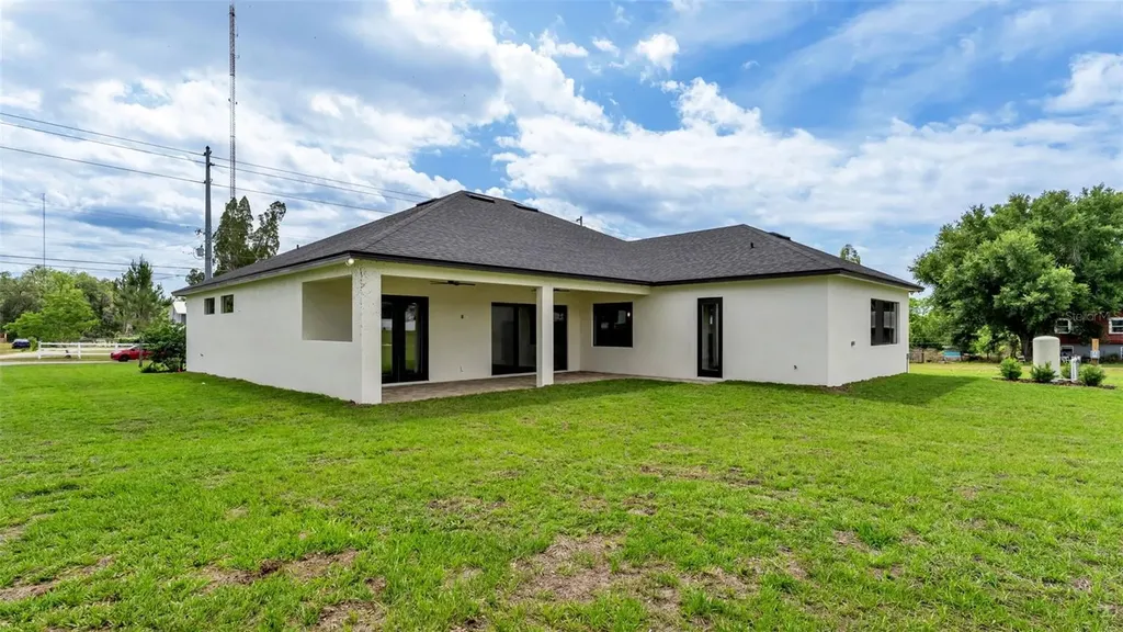 6827 Lakeland Highlands Road Lakeland FL 33813