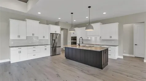 6827 Lakeland Highlands Road Lakeland FL 33813