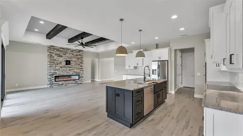 6827 Lakeland Highlands Road Lakeland FL 33813