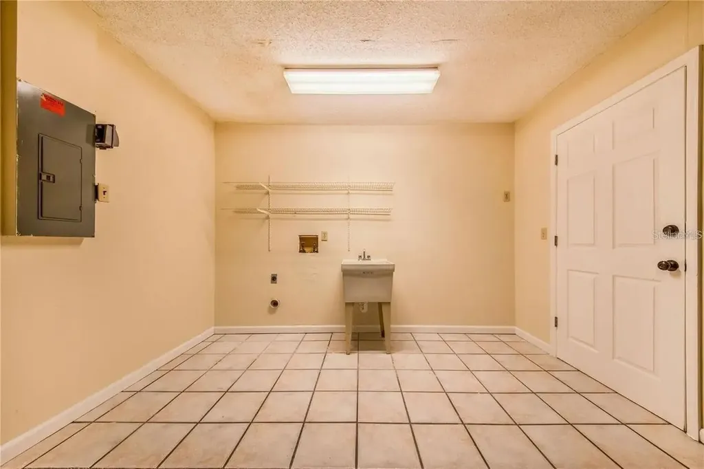 733 Mikasuki Drive Lakeland FL 33813