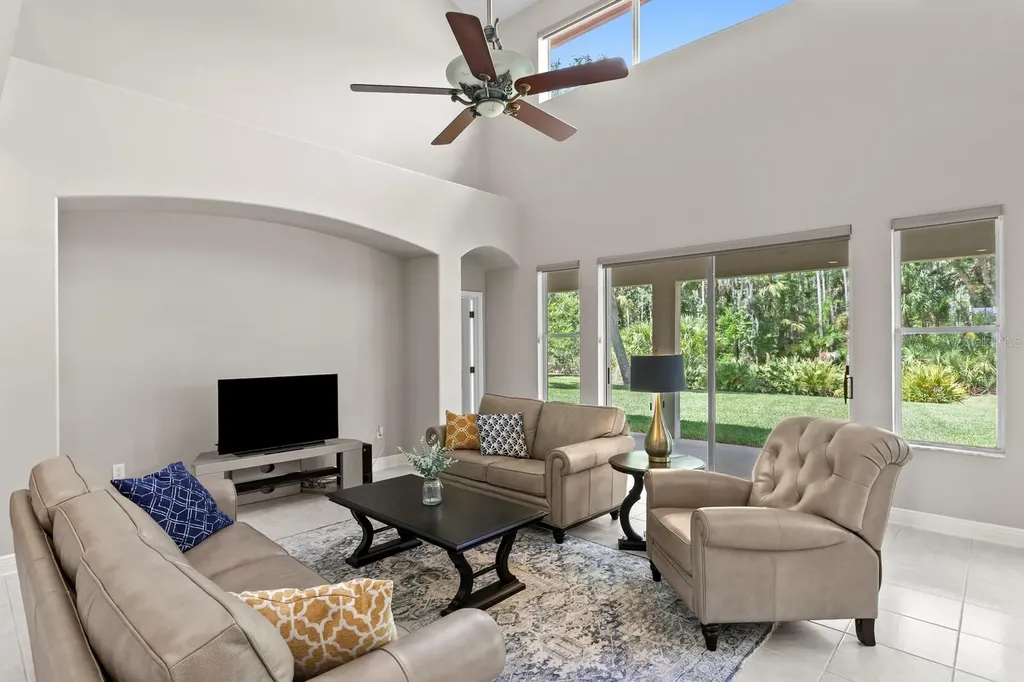 10235 Estuary Drive Tampa FL 33647