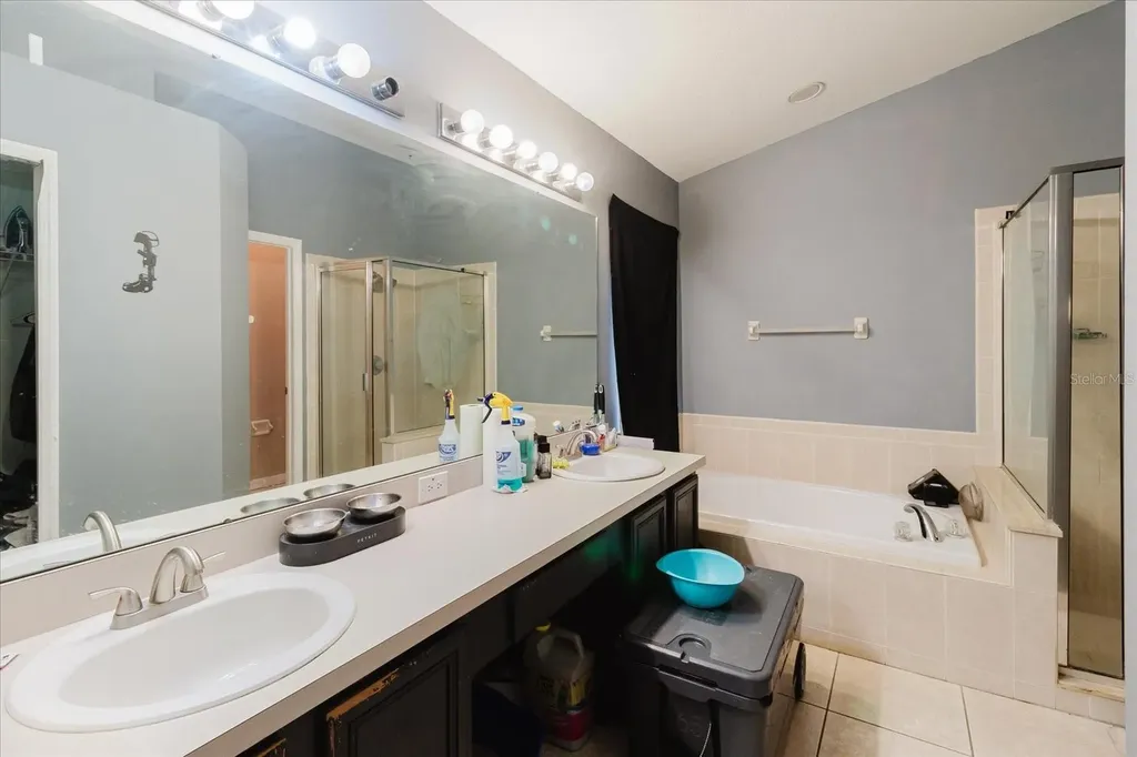 9817 White Barn Way Riverview FL 33569