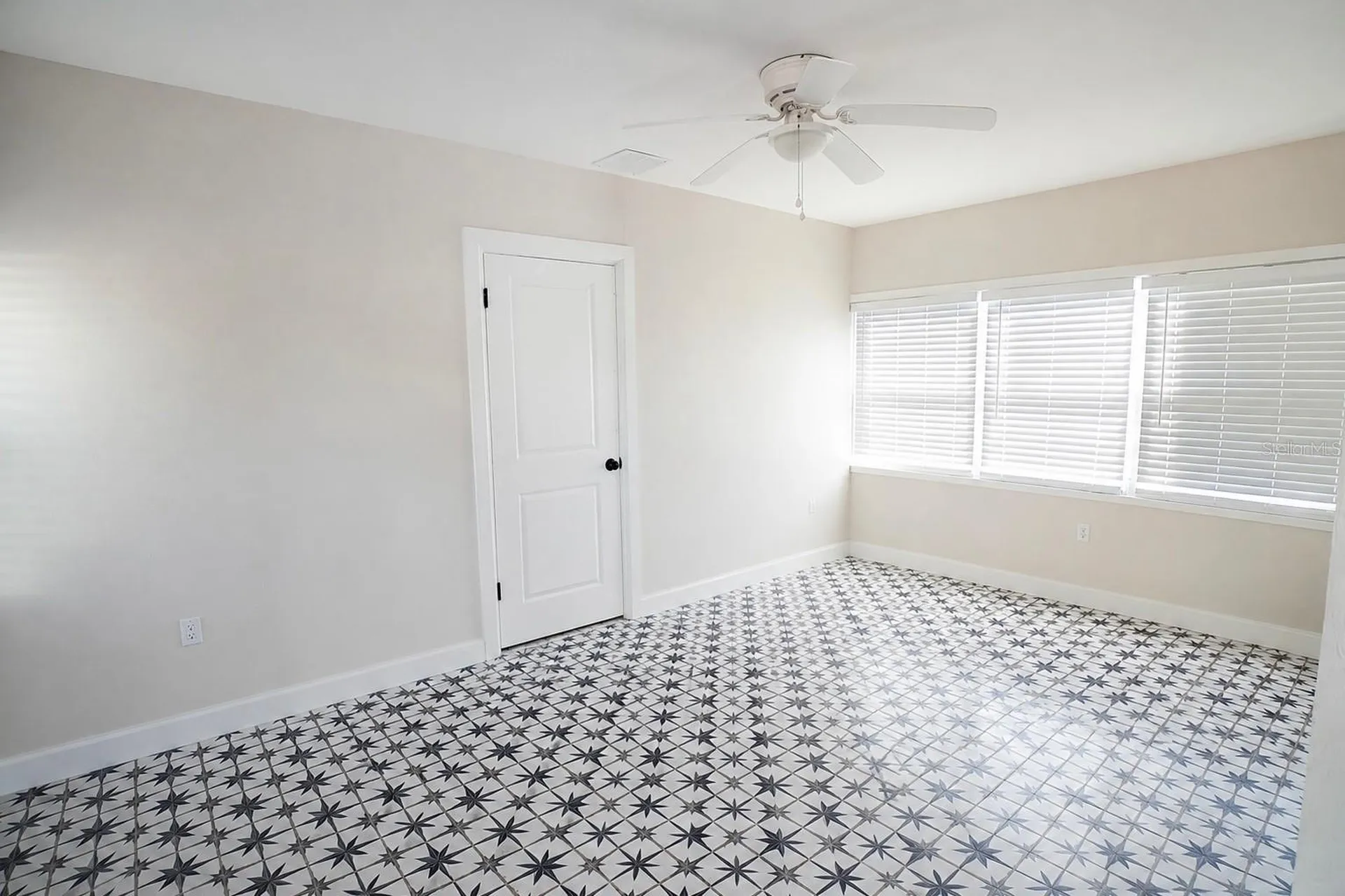 4405 N Tampania Avenue Tampa FL 33614